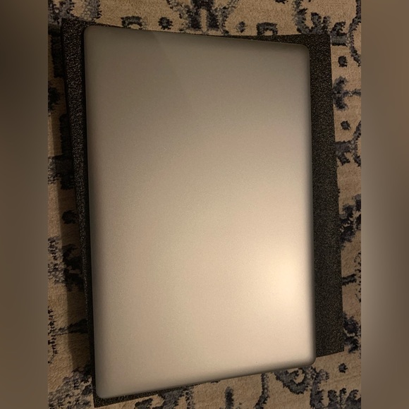 New laptop - Picture 2 of 5